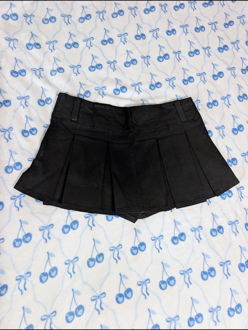 Almost Famous Micro Skort